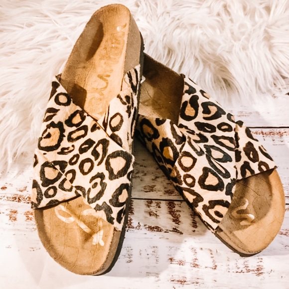 Sam Edelman | Shoes | Sam Edelman Adora Leopard Slide Sandals | Poshmark
